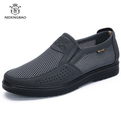 Zapatos informales de malla para hombre, mocasines masculinos de estilo veraniego, cómodos, transpirables, de ocio, tallas 38 a 48 ► Foto 1/6