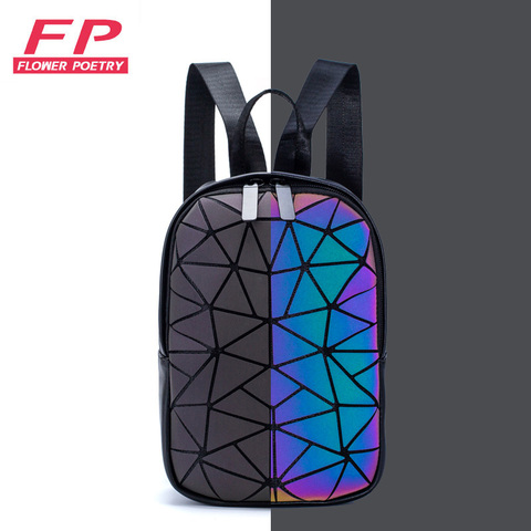 Mini mochila con formas geométricas luminosas para hombre y mujer, morral escolar informal, escolar, holográfica, novedad de 2022 ► Foto 1/6