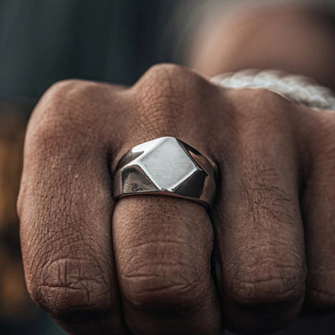 Anillo de la firma para hombre, joyería de grabado de acero inoxidable, con parte superior plana IRREGULAR, cuadrado ► Foto 1/6