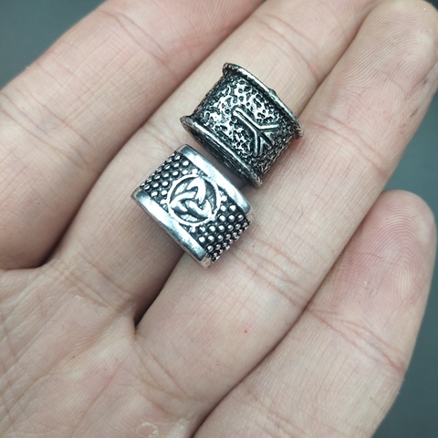 Runas vikingas-dijes de cuentas TIWAZ TYR Sol Odal Futhark, colgante con runas para cuentas para pelo, anillo de pan, joyería vikinga ► Foto 1/4