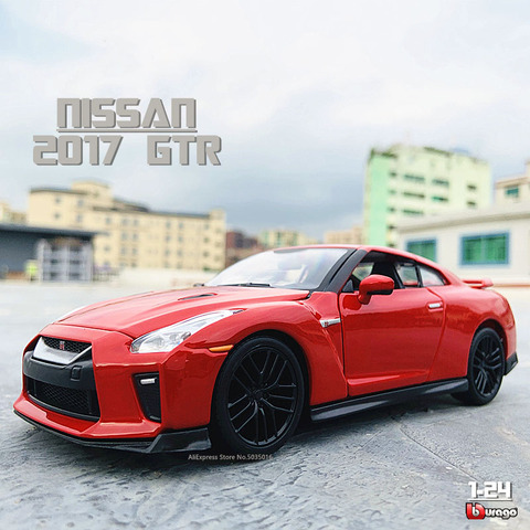 Bburago-Coche de simulación de metal Nissan GTR 1:24 2017, modelo de aleación de metal, adornos para manualidades, colección de juguetes, herramientas de regalo ► Foto 1/6