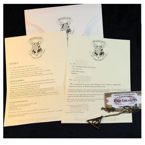 Carta de admisión de Harry Potter, carta de Hogwarts enviada Olws a Harri Pack con el collar de reliquias de la muerte y el billete de tren juguetes regalo para niños ► Foto 1/4