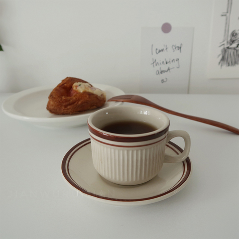 Tazas pequeñas de cerámica Retro Para el hogar, tazas de café para el desayuno de cerámica blanca, leche, té de la tarde, taza de estilo europeo ► Foto 1/6