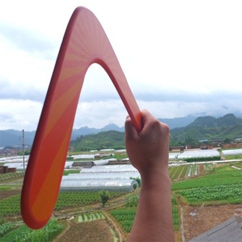 Los niños al aire libre juguete de boomerang volando de madera de alta intensidad en forma de v divertido tirar al juguetes de los niños niño juego de regalo ► Foto 1/6