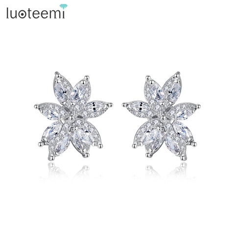 LUOTEEMI-pendientes de tuerca de flor exquisita para mujer, joyería Popular CZ de lujo para fiesta de boda, regalo de Navidad de dos colores ► Foto 1/6