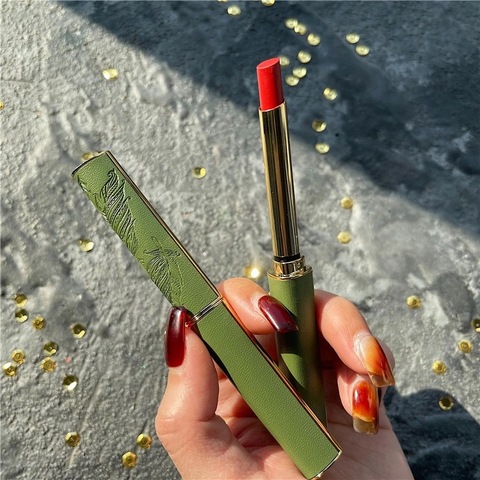 Lápiz labial Retro verde tubo pequeño de terciopelo mate largo, pigmento impermeable nutritivo hidratante labio suave maquillaje cosméticos ► Foto 1/6