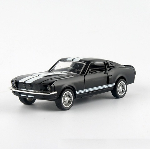 Coche de aleación de regreso para niños, modelo de coche de juguete, pantalla de regalo para Ford Mustang GT 1967 GT500 ► Foto 1/6