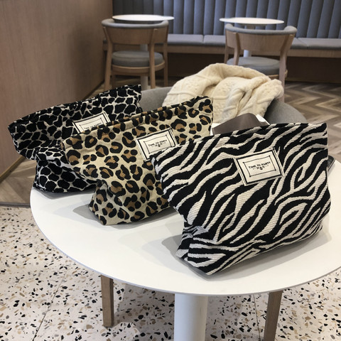 Bolsa para cosméticos de lienzo grande de leopardo para mujer, bolsa de maquillaje impermeable con cremallera, organizador de maquillaje para lavado de viaje, estuche de belleza ► Foto 1/6