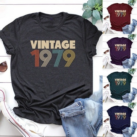 Camiseta VINTAGE con estampado de letras para Mujer, blusa holgada de manga corta con cuello redondo para Mujer, Camisetas para Mujer 1979 ► Foto 1/5