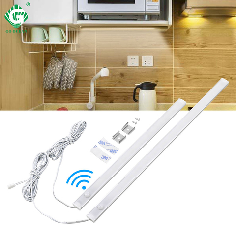 PIR 12V Aluminnum luz LED para debajo de gabinete Sensor del cuerpo de la cocina Noche de armario iluminación lámparas para gabinete Barra de luces de tira ► Foto 1/6