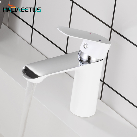 Grifo de Lavabo Baño Grifo Cascada Monomando para  Válvula De Cerámica Agua Fria y Caliente Disponible Cromo-plateada Estilo de Moderno ► Foto 1/6