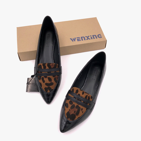 Diseño de serpiente/leopardo para mujer, zapatos planos individuales con punta puntiaguda, piel suave, mocasines de diseño de marca ► Foto 1/6