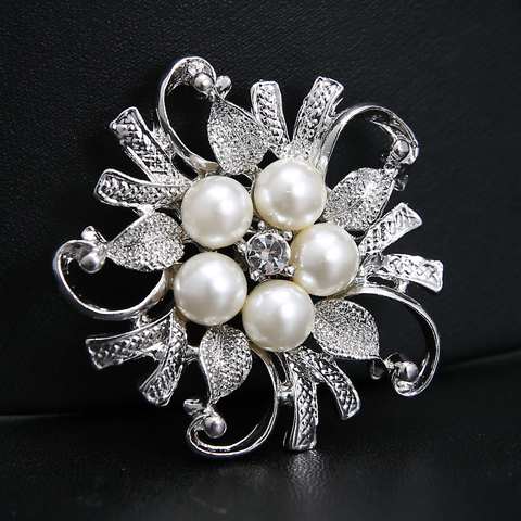 Broches chapados en plata para boda, broche perla simulada, flor, Collar, Hijab, moda coreana ► Foto 1/5