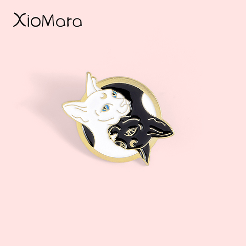 Broches de Taichi Sphinx con diseño de gato, dos gatitos, bruja, magia, gatos, insignias de joyería de animales, broches de solapa para niños, color blanco y negro ► Foto 1/6