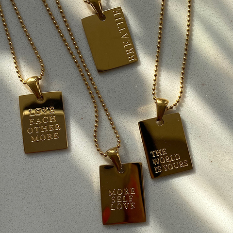 Collar de cadena de cuentas de acero inoxidable dorado con grabado Personal de hip hop, Mensaje de letras, Colgante cuadrado, novedad de 2022 ► Foto 1/6