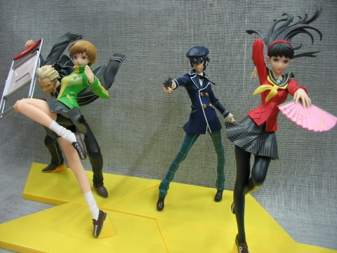 Figura de acción original de anime de 18-20cm para niños, figura de Persona 4, Satoakachie/Amagi Yukiko, juguetes de modelos coleccionables ► Foto 1/6