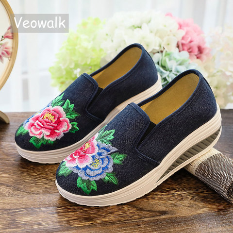 Veowalk-Zapatos planos de algodón con bordado Floral para Mujer, zapatillas femeninas a la moda, de lona, sin cordones, informales, mocasín cómodo ► Foto 1/6