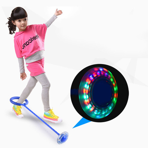 Flash Saltar pie Bola de fuerza diversión para los niños al aire libre de Deportes de niños LED Aro para saltar círculo bola-Padre juegos ► Foto 1/5