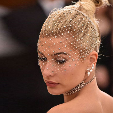 Diadema para el pelo con diamantes blancos ostentosos, velo de rejilla con diamantes de imitación, peines para el pelo de boda, accesorios de joyería para el cabello, regalo ► Foto 1/6