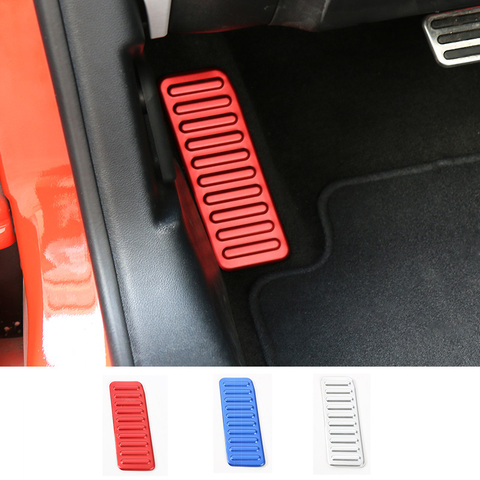 MOPAI de aluminio Interior del coche pie izquierdo Pedal de apoyo decoración marco pegatinas para Ford Mustang 2015 estilo de coche ► Foto 1/6