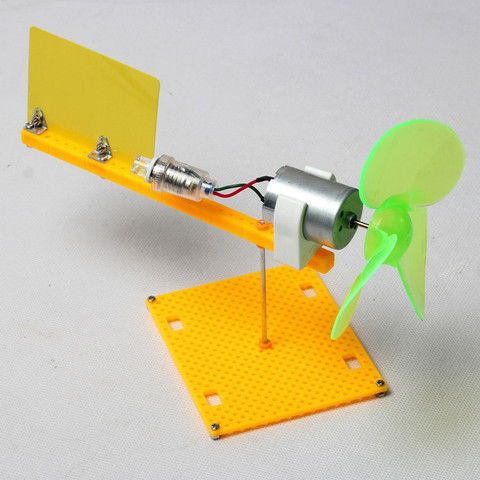 Modelo de turbina eólica en miniatura, microgenerador, Motor de CC + hoja + LED + soporte DC 0,1 V-18V ► Foto 1/5