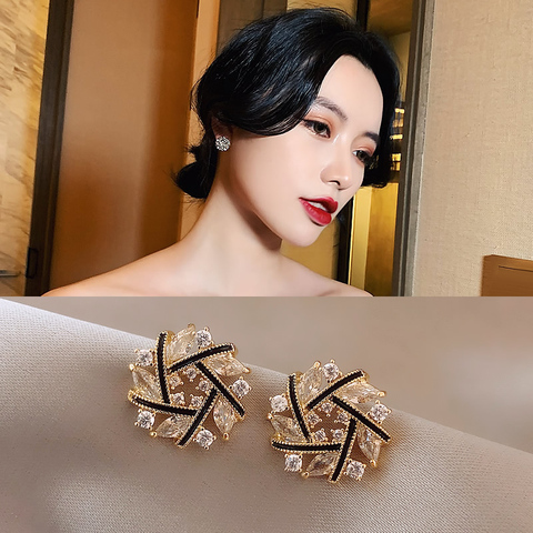 Pendientes de tendencia de temperamento coreano, aretes rojos de red con personalidad de alta gama, aretes exquisitos y elegantes de moda, 2022 ► Foto 1/6