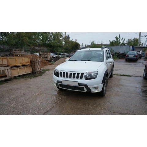 Rejilla de radiador Renault Duster (2012) 