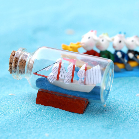 Mini barco de vela modelo Mediterráneo en botellas, figuritas de vidrio de jardín, miniaturas, botella de deriva, accesorios de decoración del hogar ► Foto 1/6