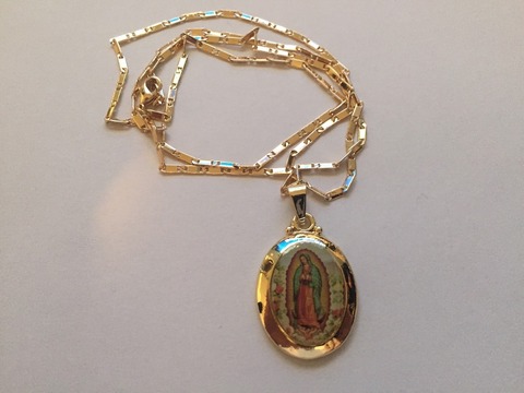 Collar con colgante en forma de gota de Guadalupe para mujer, joya dorada, estilo religioso, moda ► Foto 1/2