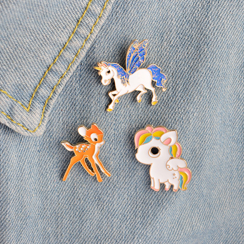 Broche esmaltado de 3 estilos para hombre y mujer, caballo, unicornio, ciervo, Pin, botón, chaqueta, Collar, insignia, joyería de animales de dibujos animados ► Foto 1/6