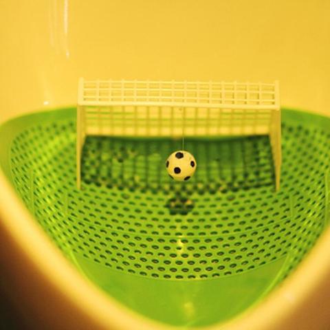 1PC de fútbol de tapete de tiro accesorios de baño de Hotel para baño desodorante urinario de pantallas de Estilo Casa objetivo P3H4 ► Foto 1/6