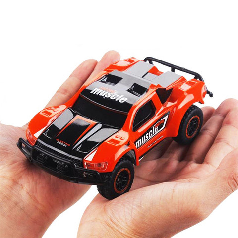 Mini coche eléctrico de control remoto para niños, juguete de camión de 14 km/h, modelo de coche para niños de 10 años, 1/43G, 4WD, 2,4 ► Foto 1/6