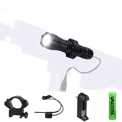 Linterna táctica de 5000Lm T6 LED militar, linterna de caza con batería recargable 18650, interruptor remoto, cargador y montura para caza ► Foto 1/6