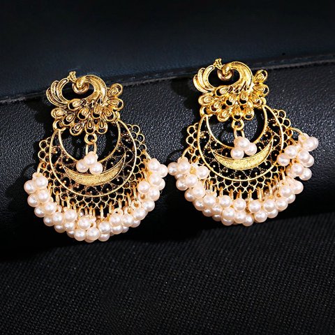 2022 Vintage Pavo Real dorado Aleación de Bollywood pendientes estilo oxidado para las mujeres perlas étnicas borla Jhumka pendientes ► Foto 1/6