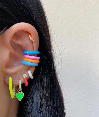 Pendiente sin piercing con clip para oreja, color dorado, novedad de verano, colores del Arcoíris, esmalte de neón ► Foto 1/6