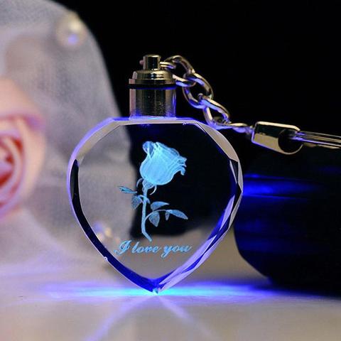 Llavero con forma de corazón y rosas de cristal Artificial para parejas, llaveros con luces LED, regalo para el Día de San Valentín ► Foto 1/1