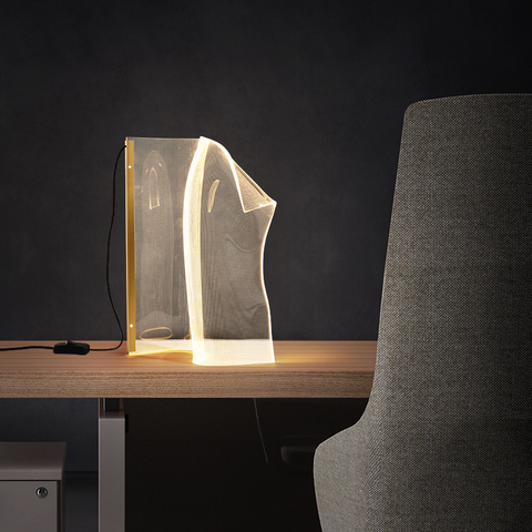 Creativo habitación Luz de mesa LED guía de luz dormitorio noche oro lámpara de escritorio moderno nórdicos de diseñador Simple Accesorios ► Foto 1/5