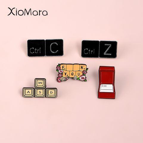 Meme-pines esmaltados para teclado Ctrl C / Z WASD ESC, broches para tabletas, juego de regalo, insignia vaquera para Vaqueros, botón de solapa esmaltada ► Foto 1/6