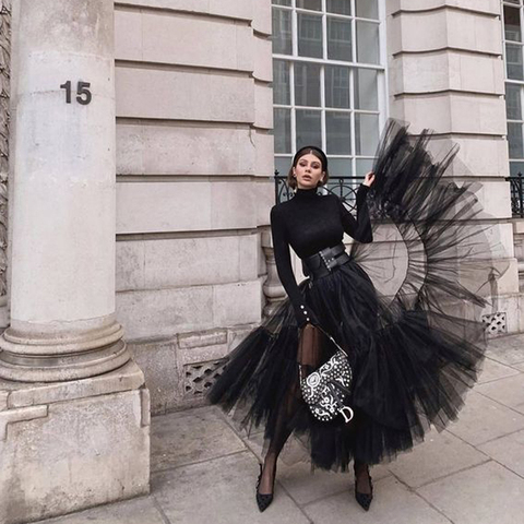 Nueva tendencia de ver a través de negro mujeres faldas de tul mujer volantes vestido de tul de malla falda elástico de largo Maxi falda ► Foto 1/6