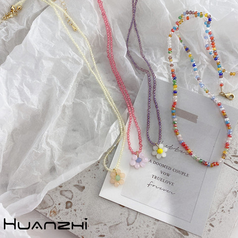 ¡Novedad de 2022! Colgante HUANZHI de estilo coreano con cuentas y mariposa de acrílico y bonito Color para mujer, joyería de fiesta ► Foto 1/6