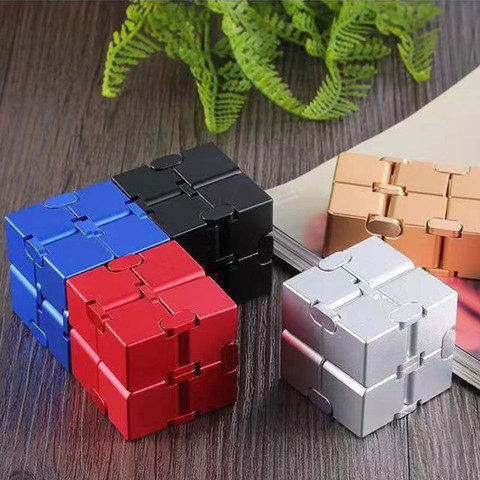 Infinito Cubo de aluminio cubo juguetes de Metal Premium deformación mágico infinito de alivio de estrés cubo mitigador de estrés para EDC ansiedad ► Foto 1/6