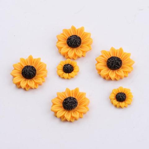 30 unids/lote resina Daisy crisantemo de cabujón de camafeo colgantes encanto DIY pendientes accesorios/15/18/25mm ► Foto 1/5