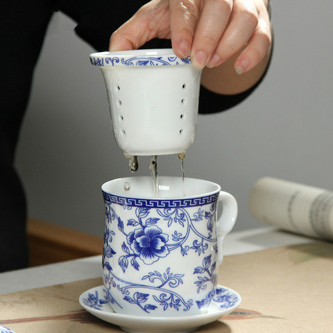 Juego de tazas de té de porcelana china, azul y blanco, Retro, con tapa de platillo, infusor, 260ml, té de cerámica con filtro de té ► Foto 1/6