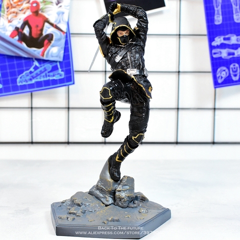 Disney Los vengadores de Marvel-mini muñeco de acción de Hawkeye para niños, colección de decoración de Anime, 23cm ► Foto 1/6