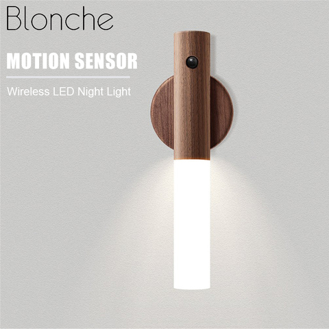 Lámpara LED con Sensor infrarrojo fotosensible, recargable por inalámbrica USB para luz de pared mesita de noche, escaleras, apliques de pared ► Foto 1/6