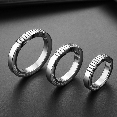 Llavero creativo de titanio Real llavero para hombre y mujer Ultra ligero llave EDC anillo titular hebilla regalo de lujo para novio amante ► Foto 1/6