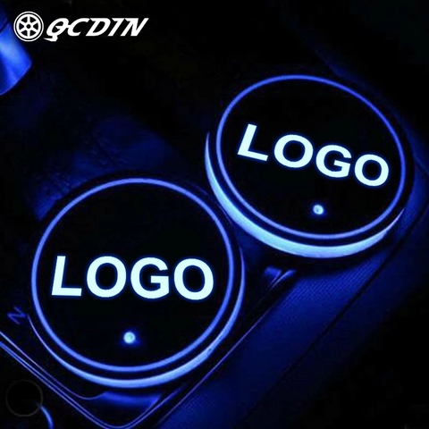 QCDIN-portavasos de luz LED para coche, portavasos luminosos para Interior automotriz, luces de ambiente coloridas, USB, soporte para bebidas, 2 uds. ► Foto 1/4