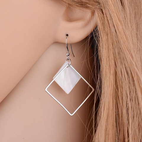 Pendientes de conchas blancas naturales para mujer, aretes simples cuadrados vacíos de hilo, joyería, regalo para mujer, aretes largos al por mayor ► Foto 1/1