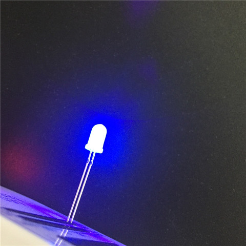 100 Uds. Super brillante 5mm redondo UV/púrpura Led emisor diodo F5 luz LED para luces de bricolaje ► Foto 1/1