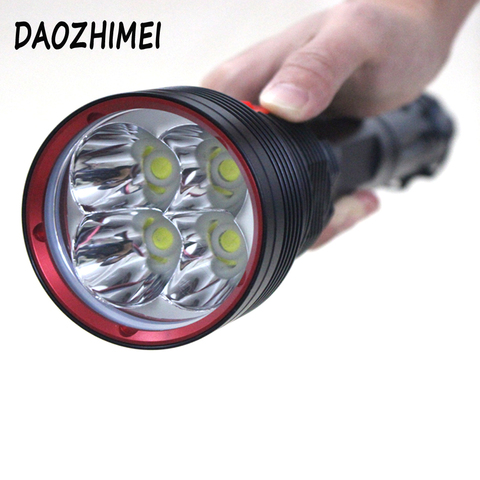 Linterna táctica Led de 8000lm, 4x XHP70, potente linterna de buceo, linternas de caza, iluminación, batería de 4x26650 y cargador ► Foto 1/1